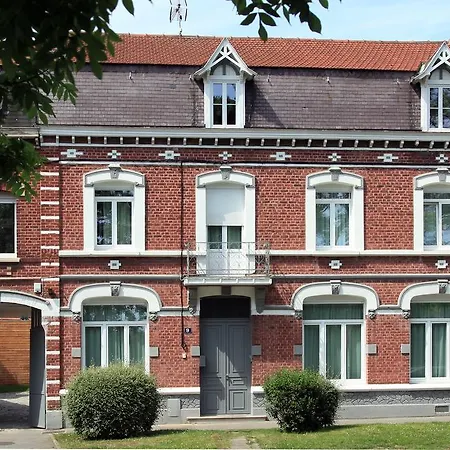 Guest house Le 1880, Avec Place De Parking Privee Securisee 2*
